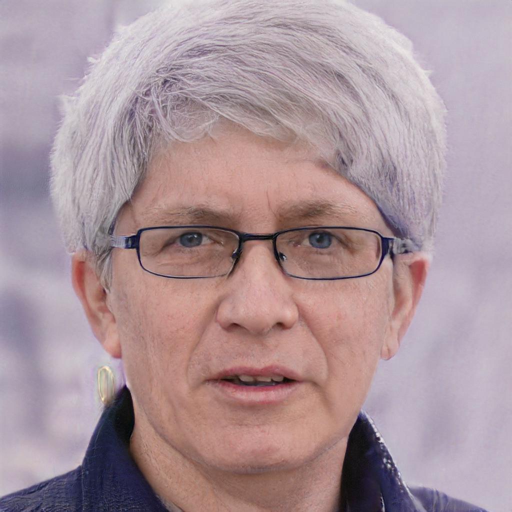 The handsome profile of Mary Key