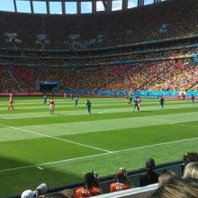 Football Referee makes bizarre request of team captains after losing toss coin before match