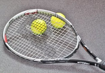 story image about Maria Sharapova and phone conversation