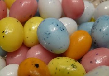 story image about Flight MH370 and Kinder